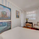 Casa Luminosa Bed & Breakfast 3*